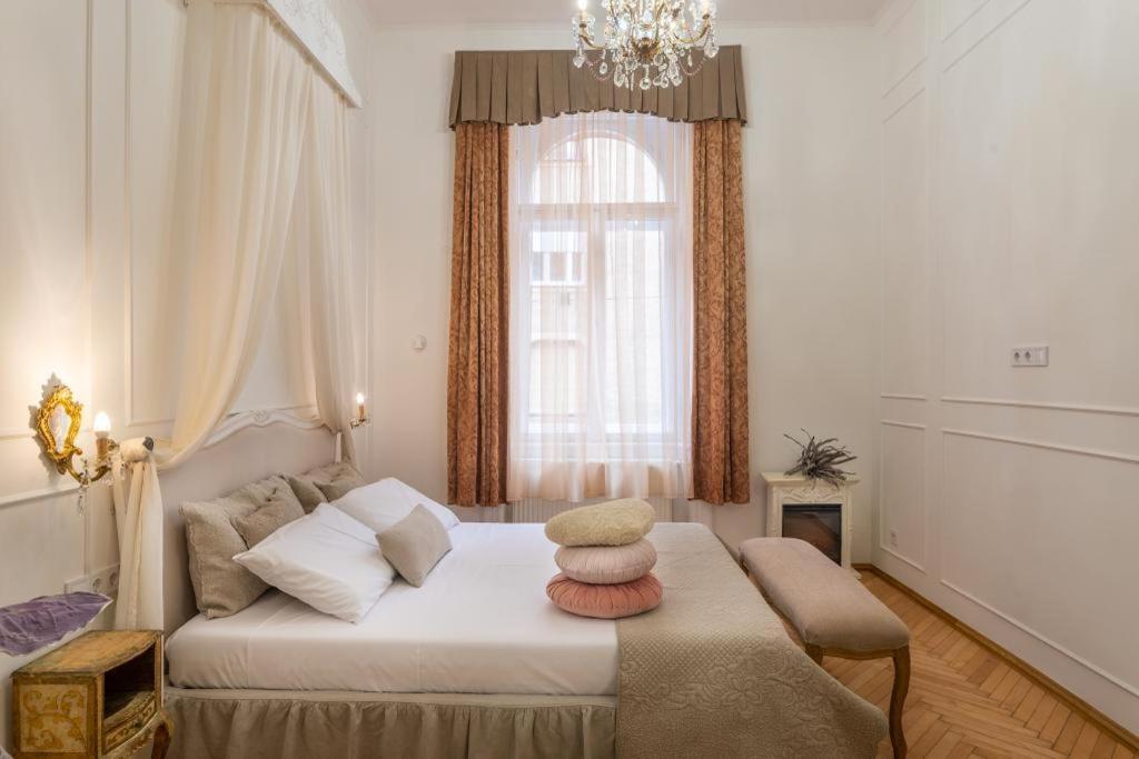 Regina Apartments On Kiraly Street 부다페스트 외부 사진