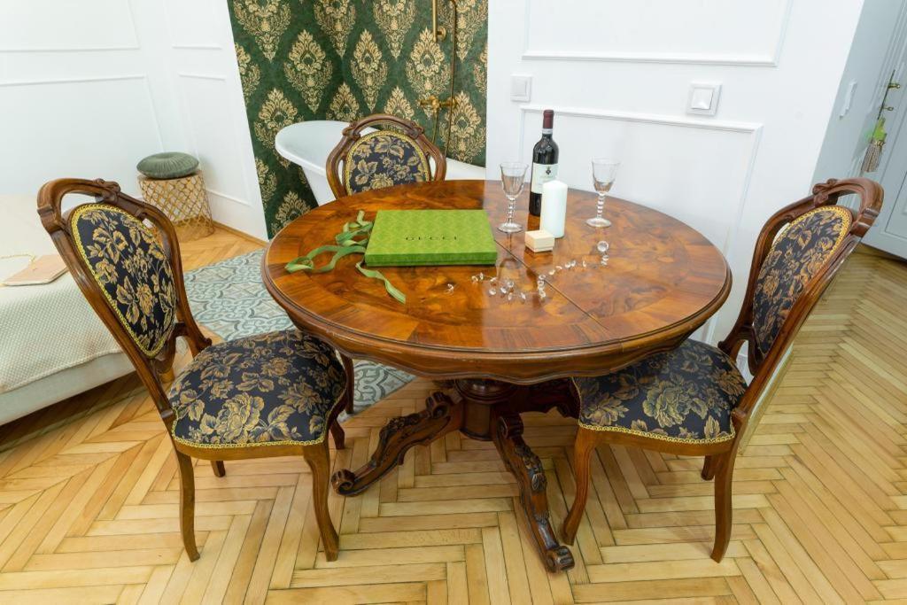 Regina Apartments On Kiraly Street 부다페스트 외부 사진