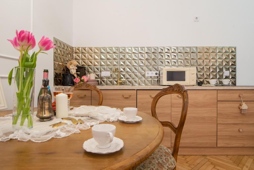 Regina Apartments On Kiraly Street 부다페스트 외부 사진