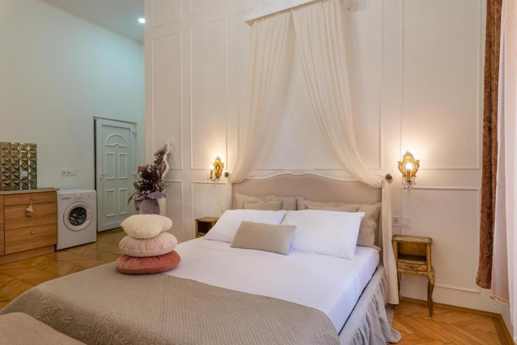 Regina Apartments On Kiraly Street 부다페스트 외부 사진